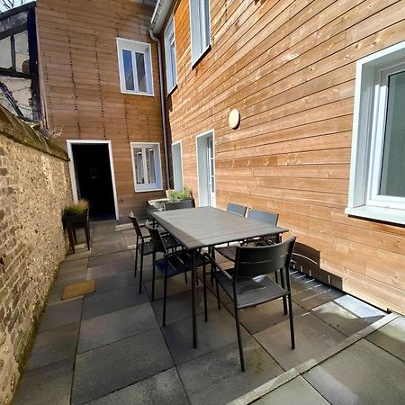 Maison Familiale Avec Exterieur Menage Et Linges Inclus รูออง ภายนอก รูปภาพ