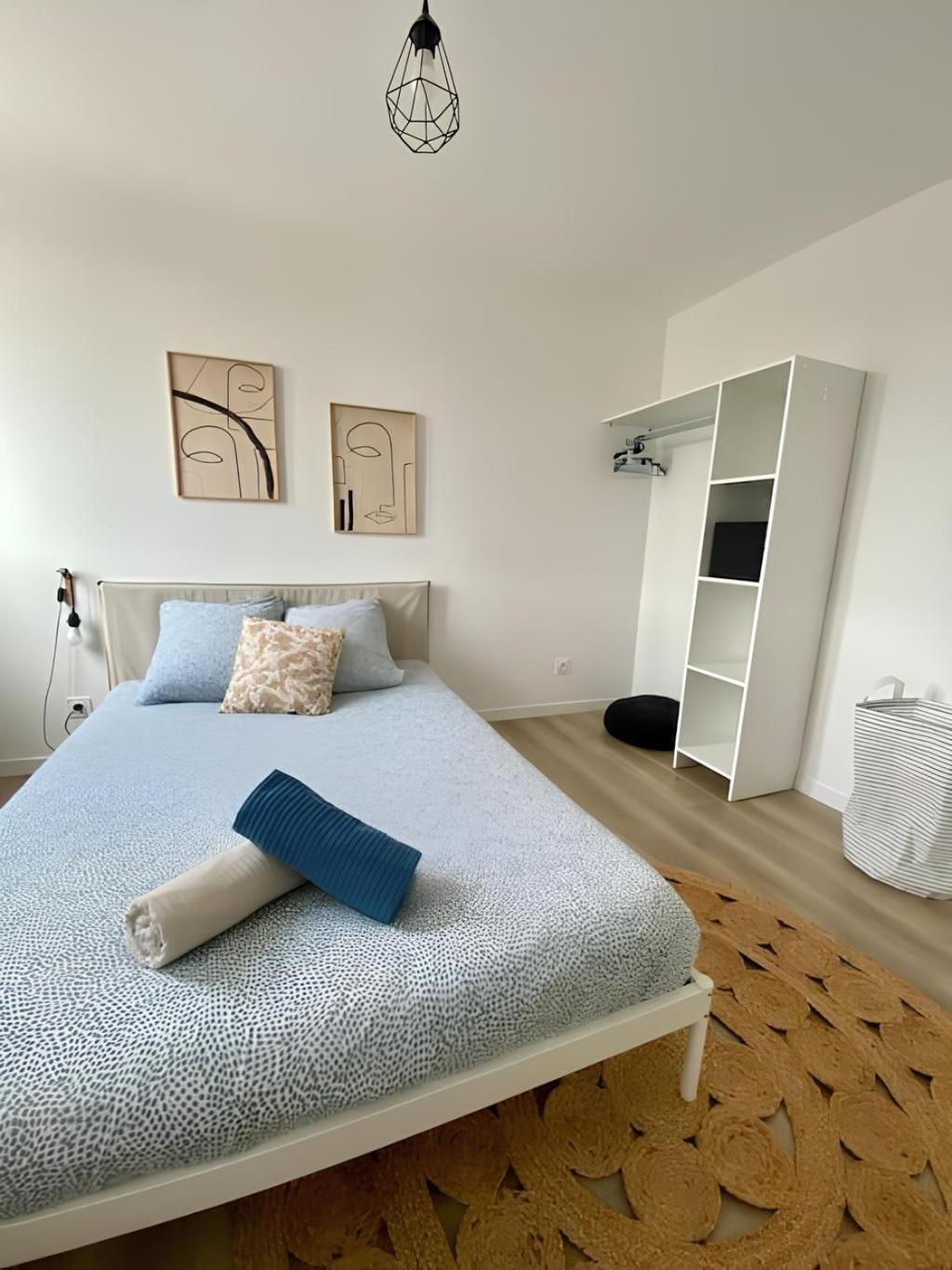 Maison Familiale Avec Exterieur Menage Et Linges Inclus รูออง ภายนอก รูปภาพ