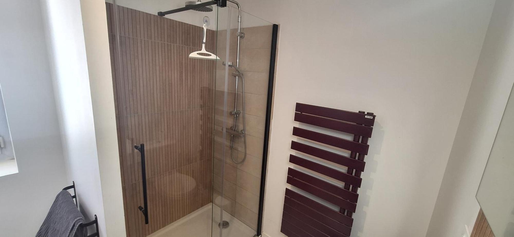 Maison Familiale Avec Exterieur Menage Et Linges Inclus รูออง ภายนอก รูปภาพ